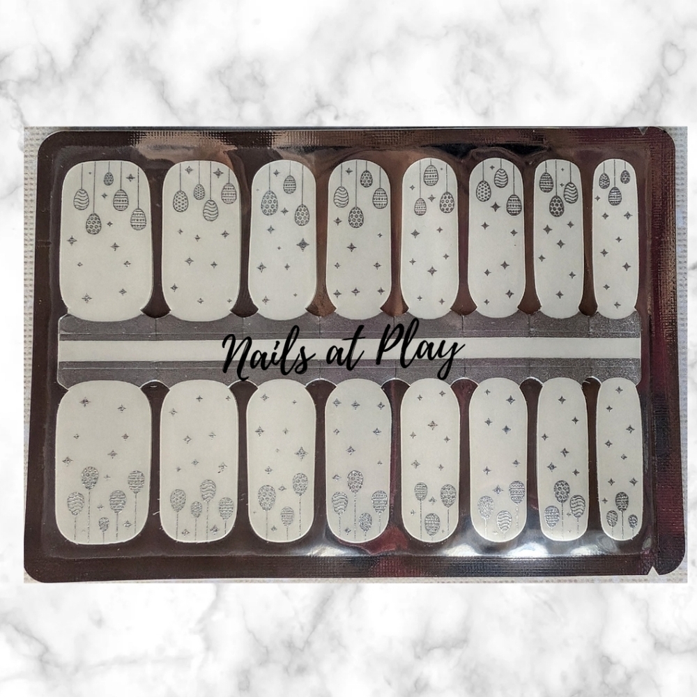 5 for $15 Nail Wraps- Ornament Dangle (transparent)